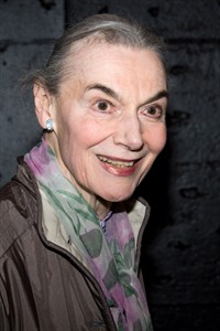 Broadway marquees to dim their lights to honour Tony Award-winning actress Marian Seldes | iNFOnews.ca