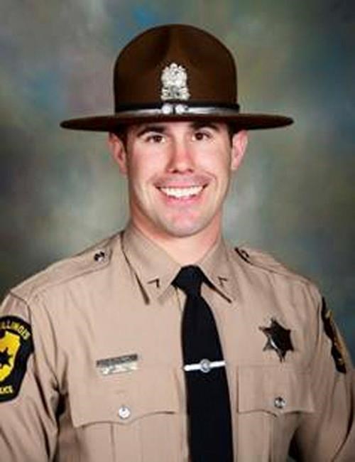 Thousands honour Illinois trooper shot while serving warrant | iNFOnews.ca