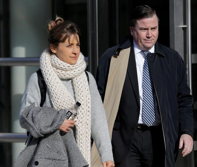 The Latest: Actress Allison Mack pleads guilty | iNFOnews.ca