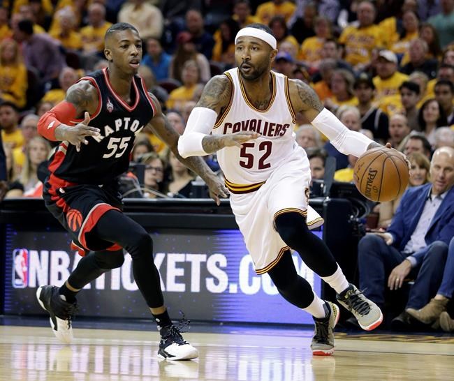 Sure shot: Cavs acquire Korver, complete deal with Hawks | iNFOnews.ca