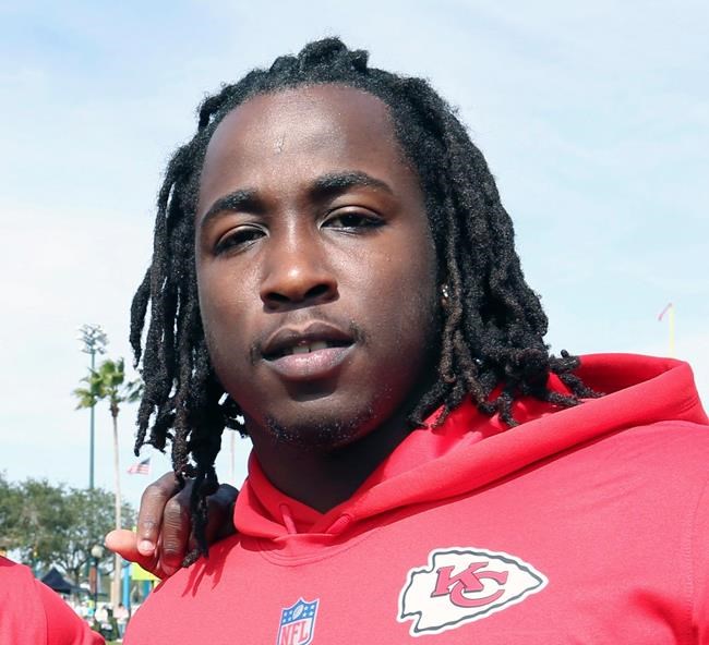 Browns' Kareem Hunt banned 8 games by NFL for 'altercations' | iNFOnews.ca