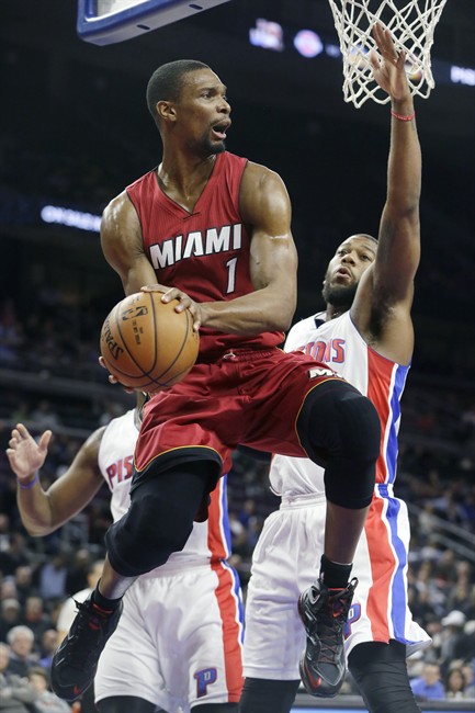 Former Raptors star Chris Bosh says boos show passion of Toronto fans | iNFOnews.ca