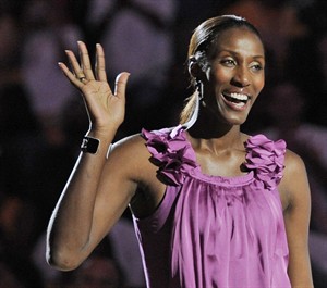 Lisa Leslie thrilled to be selected for basketball Hall of Fame | iNFOnews.ca CP32586740