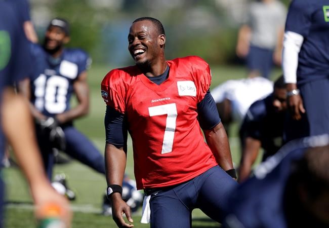 Ex-NFL quarterback Tarvaris Jackson, 36, dies in car crash | iNFOnews.ca