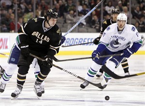 Dallas Stars sign All-Star centre Jamie Benn to $26.25 million, 5-year contract | iNFOnews.ca CP21728662