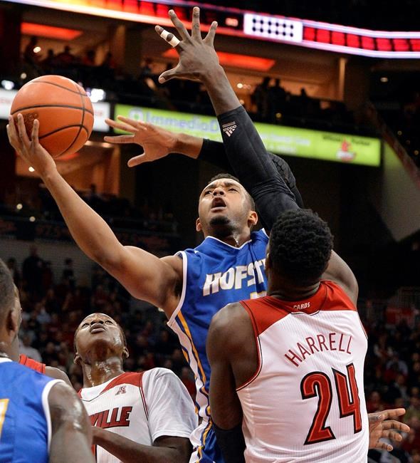 NBA G League player dies after collapsing during game | iNFOnews.ca