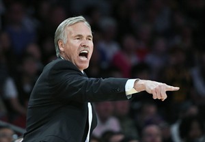 Los Angeles Lakers coach Mike D'Antoni resigns after less than 2 years on job | iNFOnews.ca CP28197409
