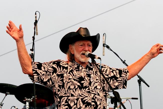 Willie Nelson's July Fourth picnic is virtual in virus era | iNFOnews.ca