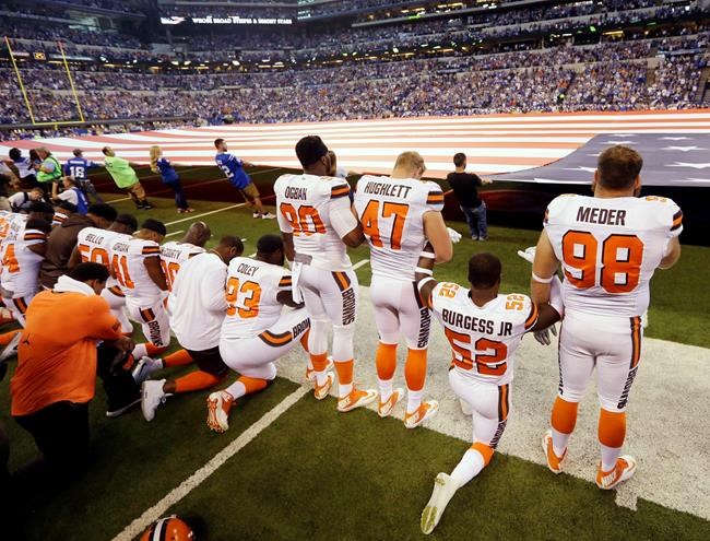 NFL: Message being lost in political firestorm over anthem | iNFOnews.ca