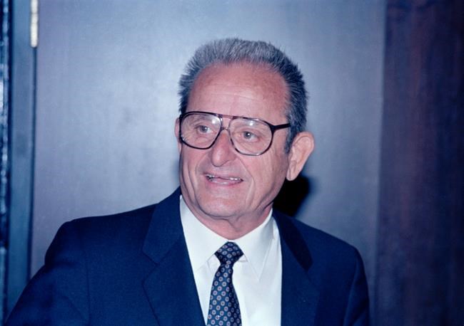 Alex Spanos, Chargers owner and businessman, dies at 95 | iNFOnews.ca