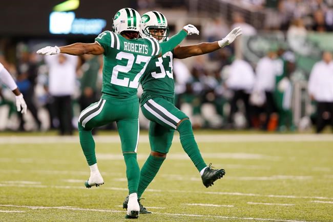 Jets' dancing defence a social media hit with smooth moves | iNFOnews.ca