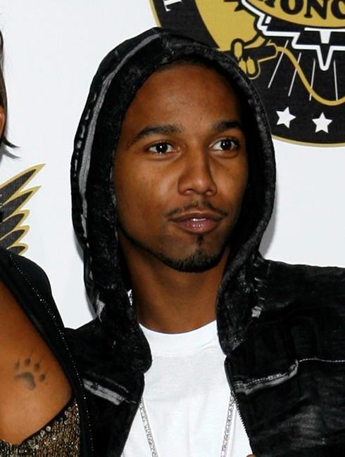 Rapper Juelz Santana pleads guilty to airport gun charge | iNFOnews.ca