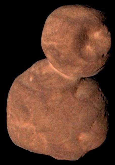 NASA's space snowman reveals secrets: few craters, no water | iNFOnews.ca