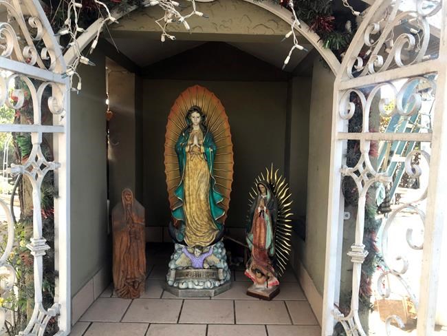 US Latinos are no longer majority-Catholic, here's why | iNFOnews.ca