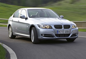 BMW recalls almost 570,000 cars to repair battery cable problem that can cause engine stalling | iNFOnews.ca CP22081944