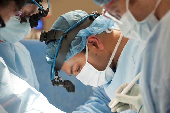 Coronavirus survivor in US receives double lung transplant | iNFOnews.ca