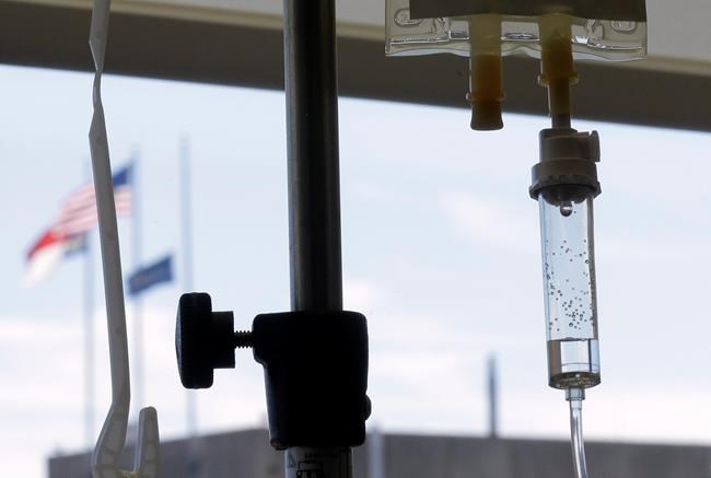 Few doctors discuss cancer costs with patients, study finds | iNFOnews.ca Few doctors discuss cancer costs with patients, study finds | iNFOnews.ca
