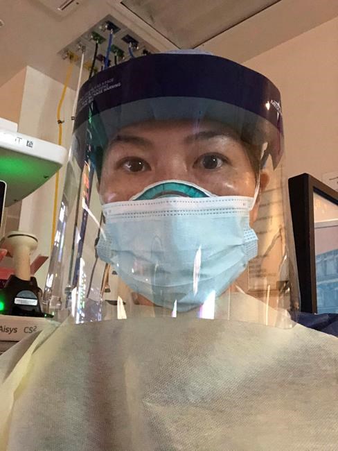 Airway experts' work puts them inches from where virus lives | iNFOnews.ca Airway experts' work puts them inches from where virus lives | iNFOnews.ca