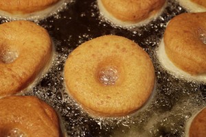 Buying willpower: A chance to win or lose $20 a month led dieters to drop weight, study finds | iNFOnews.ca CP22368165