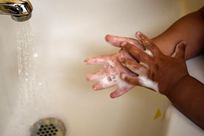 Coronavirus deaths in kids echoes toll in adults, CDC says | iNFOnews.ca