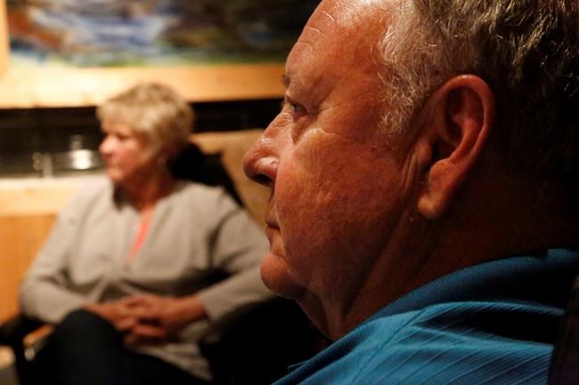 A sister uses her gifts to send messages to fallen soldier | iNFOnews.ca