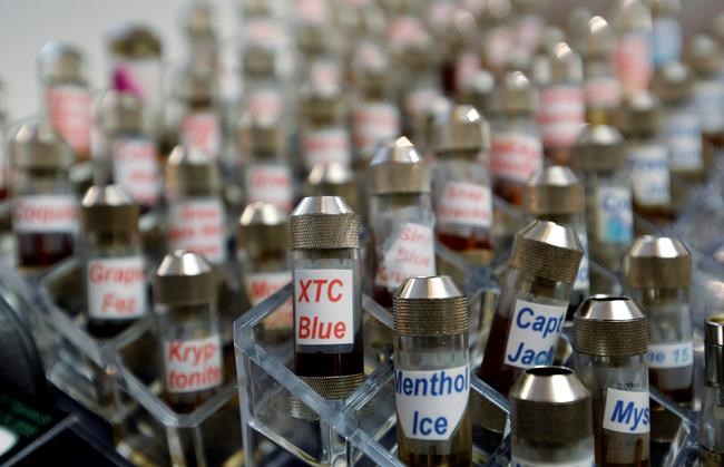 Calling teen vaping 'epidemic,' officials weigh flavour ban | iNFOnews.ca