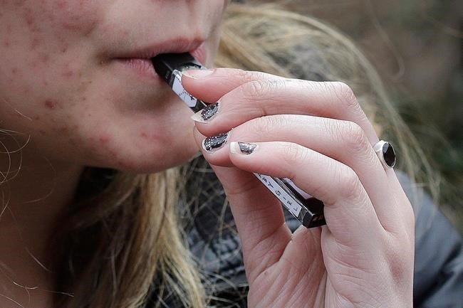 Survey shows boom in marijuana vaping among school kids | iNFOnews.ca