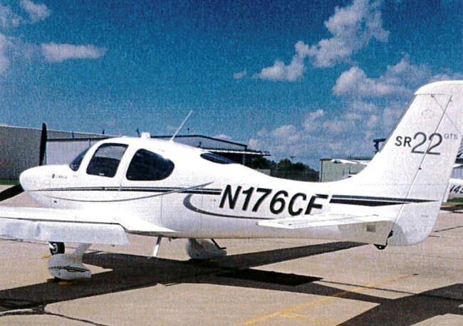Flying coach: Many universities are using private planes | iNFOnews.ca