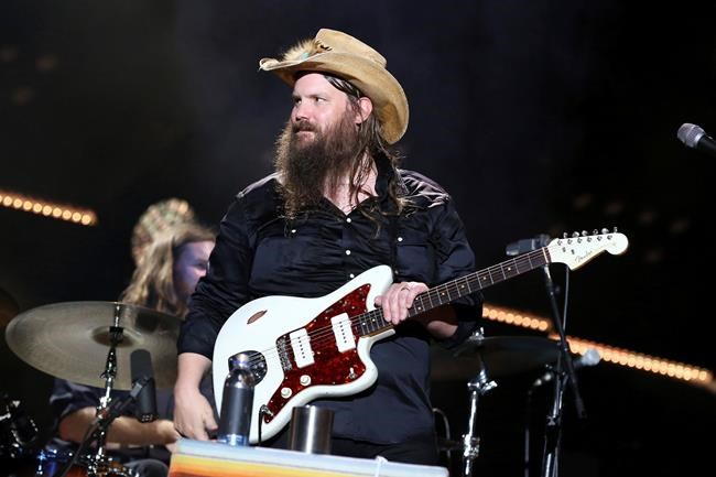 Chris Stapleton joins performers for 33rd annual Farm Aid | iNFOnews.ca Chris Stapleton joins performers for 33rd annual Farm Aid | iNFOnews.ca
