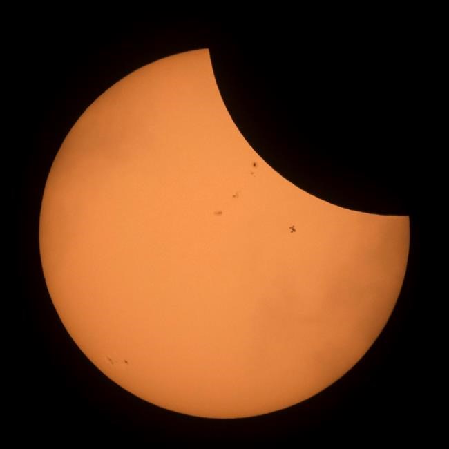 Jammed: Eclipse crowds may have doubled Wyoming's population | iNFOnews.ca CP387633814