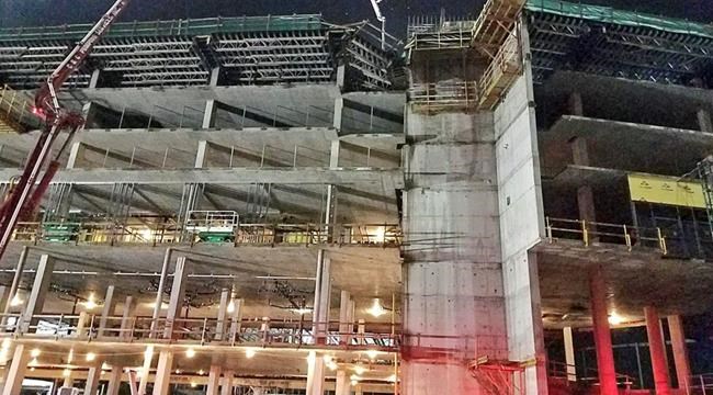 Scaffolding collapse sends 2 plunging to deaths near Disney | iNFOnews.ca