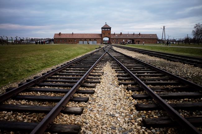 Russia-Poland feud over history clouds Auschwitz anniversary | iNFOnews.ca CP716001457