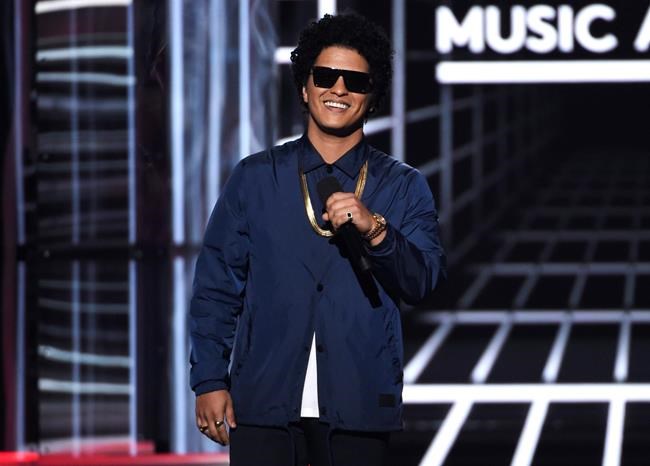 Bruno Mars to provide Thanksgiving meals for 24K in Hawaii | iNFOnews.ca Bruno Mars to provide Thanksgiving meals for 24K in Hawaii | iNFOnews.ca