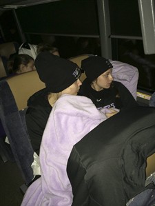 Niagara women's basketball team rescued after nearly 30 hours stranded on bus by storm | iNFOnews.ca
