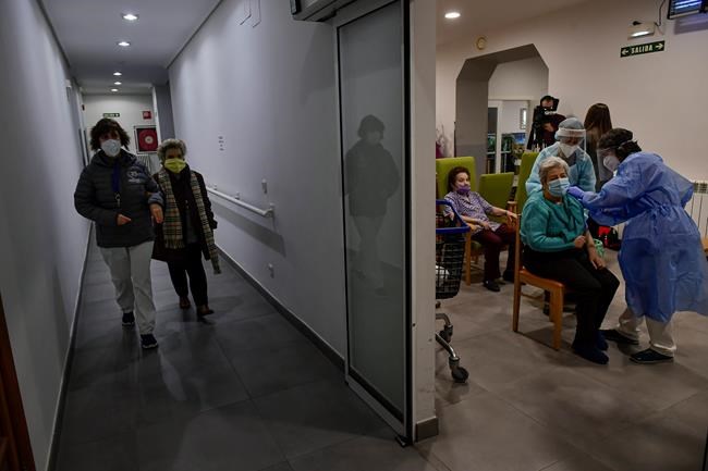 Spain rejects virus confinement as most of Europe stays home | iNFOnews.ca Spain rejects virus confinement as most of Europe stays home | iNFOnews.ca