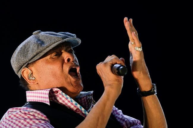Grammy-winning jazz singer Al Jarreau dies at 76 | iNFOnews.ca
