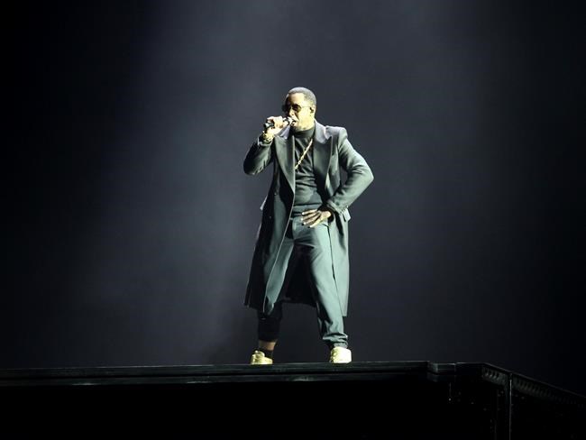 Bad Boy concert rocks hard with Puff Daddy, Jay Z, Lil Kim | iNFOnews.ca