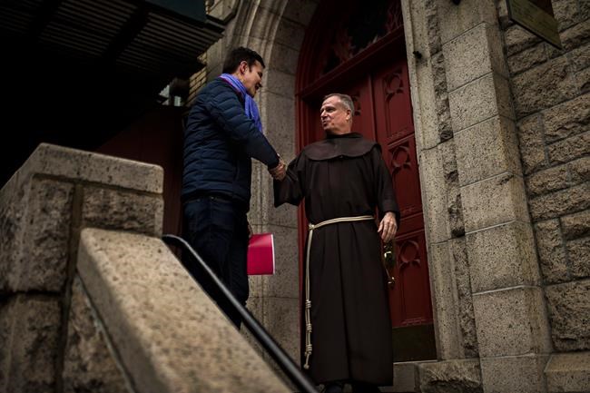 Vatican investigator meets with Chile abuse victim in NYC | iNFOnews.ca