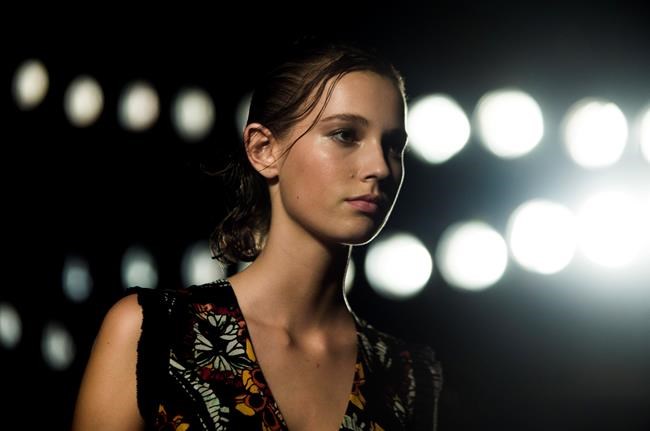 Tommy Hilfiger puts on a really big show; Thakoon returns | iNFOnews.ca Tommy Hilfiger puts on a really big show; Thakoon returns | iNFOnews.ca