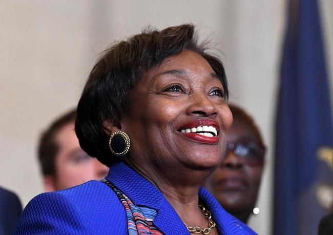 Stewart-Cousins to be first female leader of NY state Senate | iNFOnews.ca