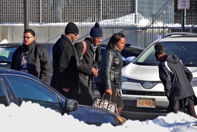 Hundreds gather to 'show love' for family killed in NY home | iNFOnews.ca