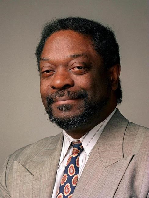 Longtime journalist, Pulitzer Prize winner Les Payne dies | iNFOnews.ca Longtime journalist, Pulitzer Prize winner Les Payne dies | iNFOnews.ca
