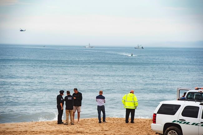 Plane carrying 4 crashes off New York, 2 bodies recovered | iNFOnews.ca Plane carrying 4 crashes off New York, 2 bodies recovered | iNFOnews.ca
