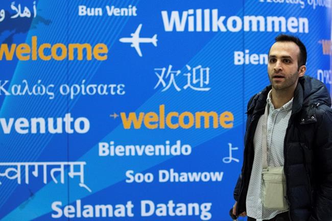 Travelers denied entry a week ago, now arriving in US | iNFOnews.ca CP1141252605