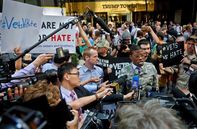 Big Trump checks to vets groups sent on day of media report | iNFOnews.ca