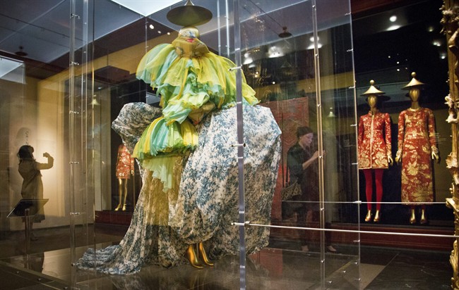 New Met exhibit uses film, fashion to explore China's artistic influence on the West | iNFOnews.ca CP32961168