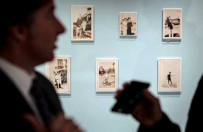 Library exhibit offers glimpse into Salinger's life and work | iNFOnews.ca Library exhibit offers glimpse into Salinger's life and work | iNFOnews.ca