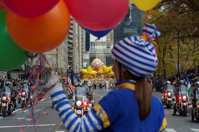 The Latest: Security isn't keeping crowds from Macy's parade | iNFOnews.ca