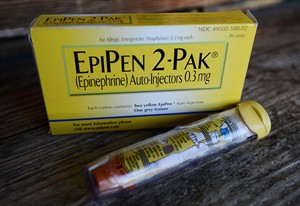 Mylan offers to buy rival generic drugmaker Perrigo for $205 per share, or almost $29 billion | iNFOnews.ca CP32609768