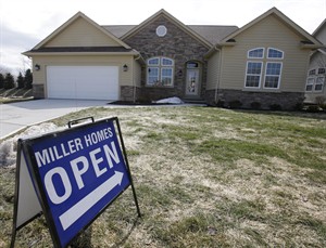 Average US rate on 30-year mortgage rises to 4.40 pct; 15-year loan up to 3.42 pct. | iNFOnews.ca CP27756462